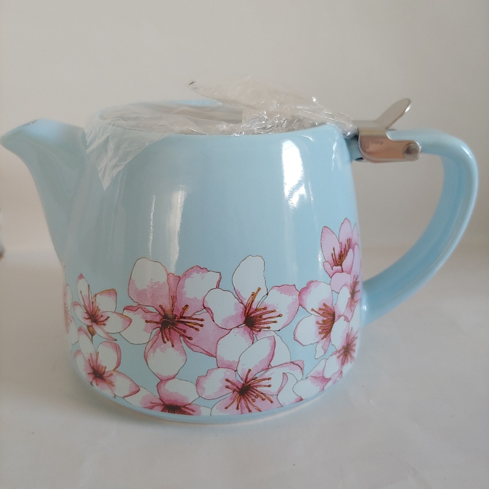 Teapot